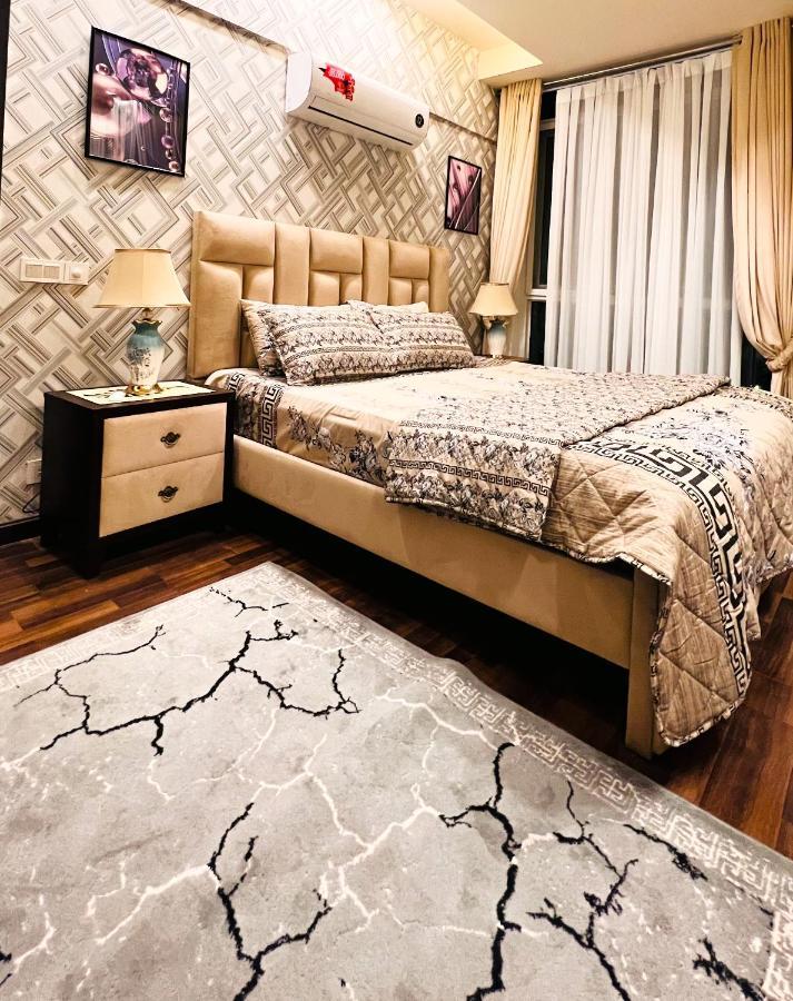 Sky Heights Luxury Apart Facing Centaurus Apartment Islamabad Ngoại thất bức ảnh