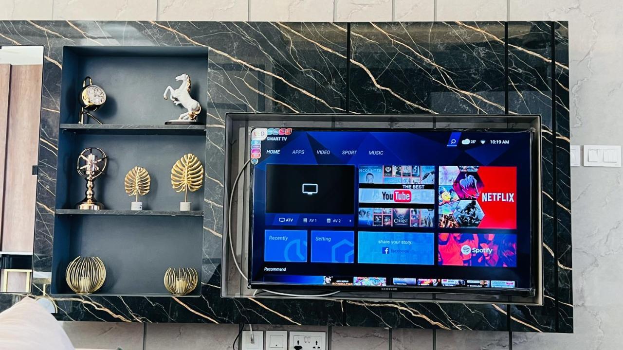 Sky Heights Luxury Apart Facing Centaurus Apartment Islamabad Ngoại thất bức ảnh